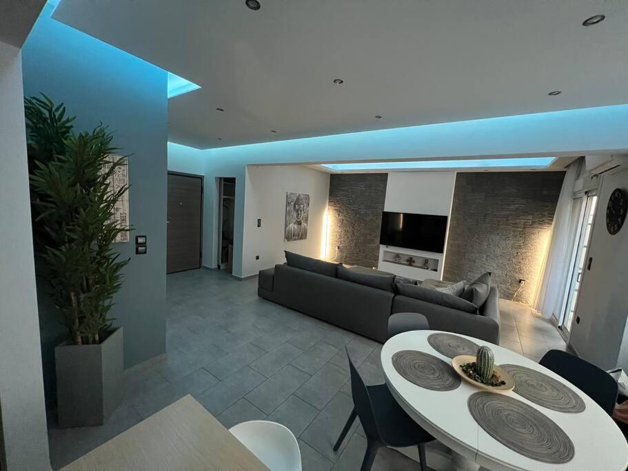 Live Minimal Apartment Atena Exterior foto