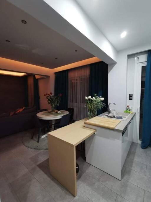 Live Minimal Apartment Atena Exterior foto
