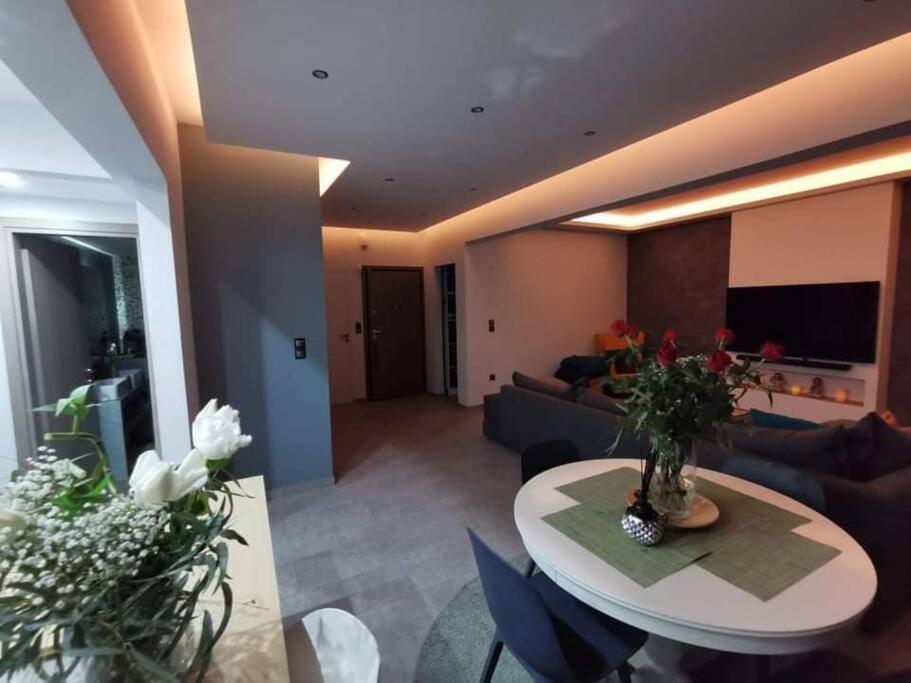 Live Minimal Apartment Atena Exterior foto