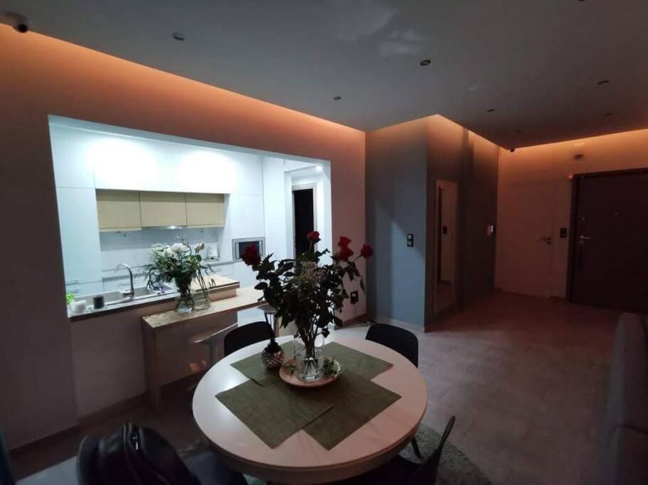 Live Minimal Apartment Atena Exterior foto